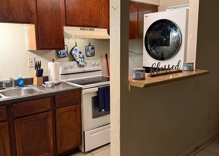 Apartment Cozy 2br 2ba 15 Min To At&t Stadium W&d *
